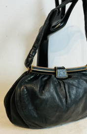 Comtesse , zwart kalfslederen tasje