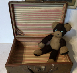 Leuke  brocante  koffertje 34 x 24 cm