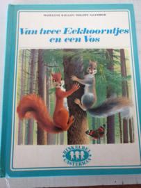twee  eekhoorntjes en een vos / 1976*