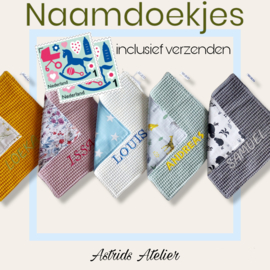 Set van 10 spuugdoekjes/kroeldoekjes met babynaam (INCL. VERZENDING PER DOEKJE!)