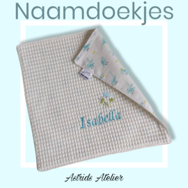 Set van 10 spuugdoekjes/kroeldoekjes met babynaam (INCL. VERZENDING PER DOEKJE!)