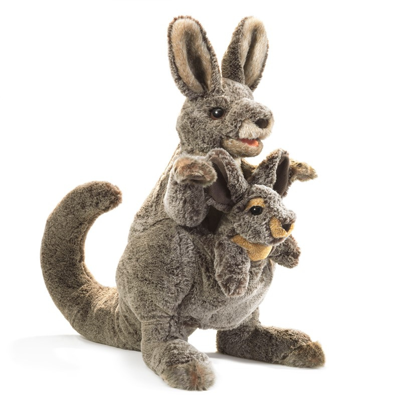 3178 Kangaroo met baby