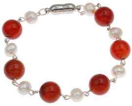 Zoetwaterparel met edelsteen armband Pearl Red Agate Ball