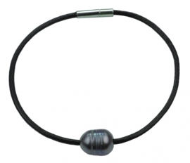 Zoetwater parel armband Black Leather Pearl Grey