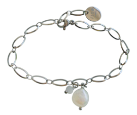 Zoetwater parel armband Flow Oval Silver Pearl