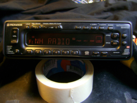 Pioneer DEH-M8300RDSradio/cassette vintage jaren 90 alleen ophalen