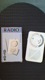 Transistor radio AM/FM International vintage