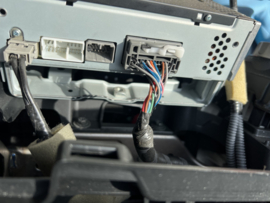Honda iso adapter  Accord 2008 ->, CR-V 2015->, Jazz 2008->,  Pilot 2008 ->