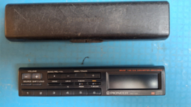 Pioneer DEH-760 afneembaar frontje