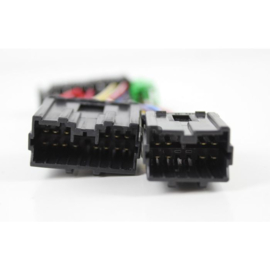 Verloopstekker autoradio/stereo ombouw Volvo org. 850 1994>>