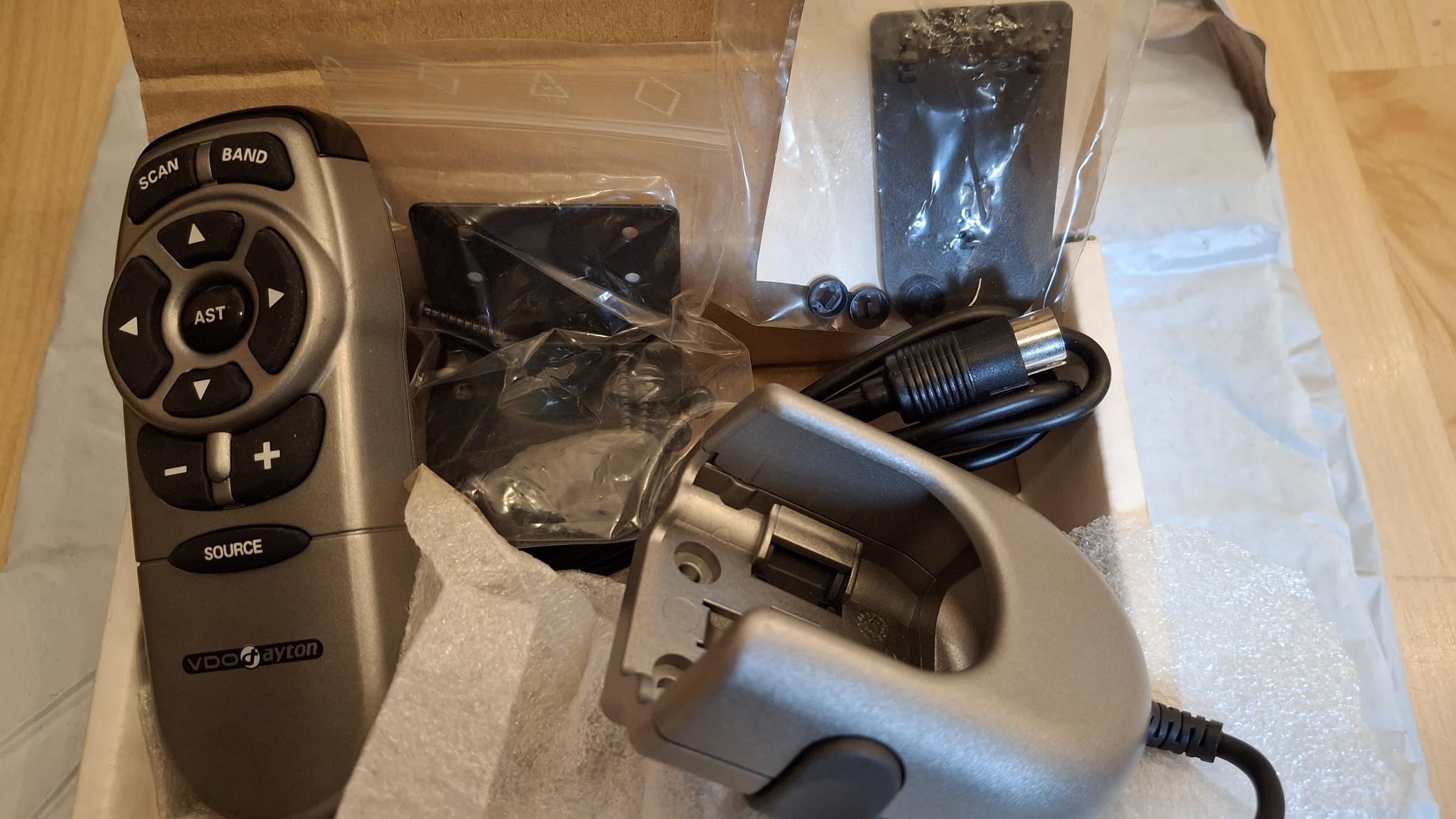 VDO remote control se 9774/00 NOS