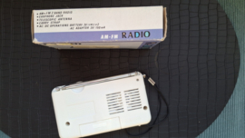 Transistor radio AM/FM International vintage