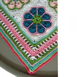 Haakpatroon nr. 11 babydeken 'Granny square flower'