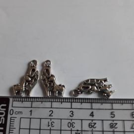 Giraf, metalen bedel 21 x 13 mm
