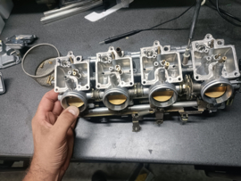 carburateur  reinigen & reviseren ArjenR1 (carburateur ultrasonic cleaning)