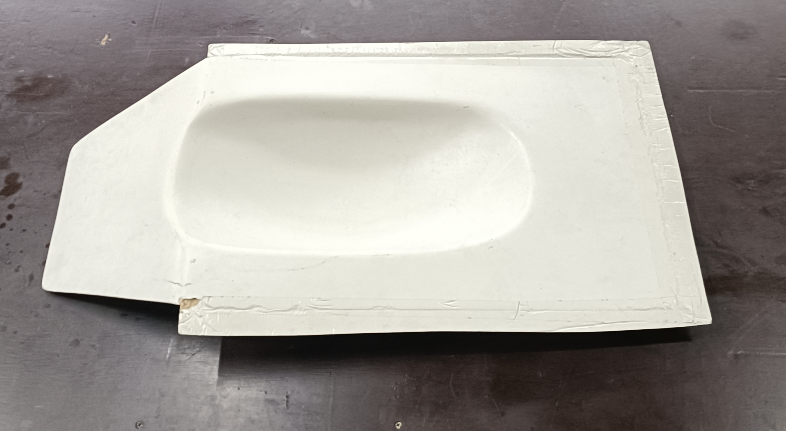 Bodemplaat Universele   76/57 x 39   &   6,5cm diep