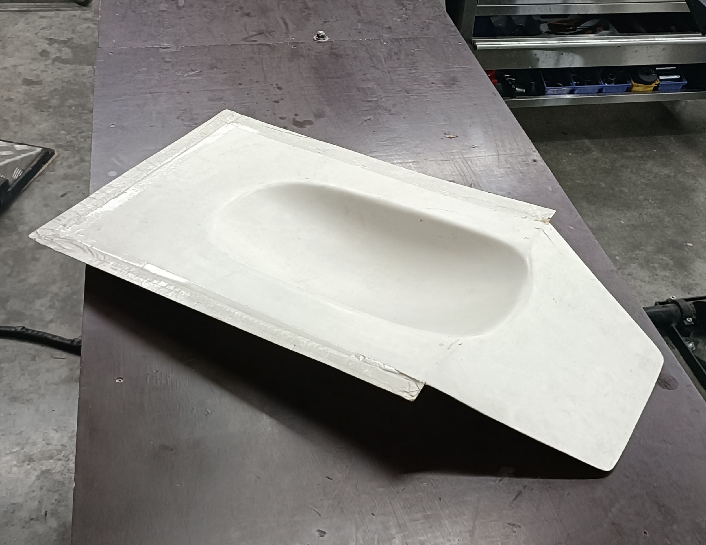 Bodemplaat Universele   76/57 x 39   &   6,5cm diep