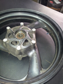 voorvelg Yamaha  (tyoe F-77)  17x3.50