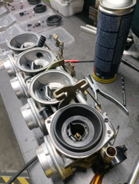 carburateur  reinigen & reviseren ArjenR1 (carburateur ultrasonic cleaning)