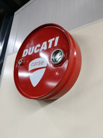 Metal Barrel Design  Ducati (Wand-decoratie)