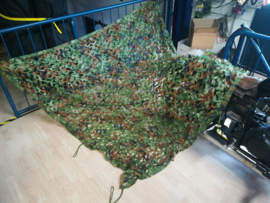 camouflage net / schaduwdoek groen 3.00m x 3.00m