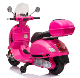 Vespa  GTS-S roze + windscherm en beautycase, 12V scooter, leder look zitting, softstart, Multimedia (VespaPK)