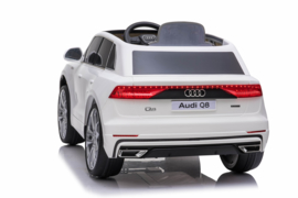 Audi Q8 Quattro S-line 12V, wit, leder, 2.4ghz RC, EVA (JJ2066wt)