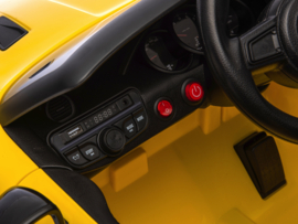 Porsche 718 Spyder RS, 12V, Geel met RC en vele opties.(KC_pgl)