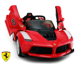 Ferrari FXX-K  12V rood met vleugeldeuren en 2.4ghz rc  ( FXX-K_rd)