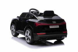 Audi E-TRON Quattro Sportback, MP4 TV, BlueTooth, 12V, 4WD, zwart metallic/paint, leder, 2.4ghz RC, EVA (QLS-6688zw)