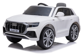 Audi Q8 Quattro S-line 12V, wit, leder, 2.4ghz RC, EVA (JJ2066wt)