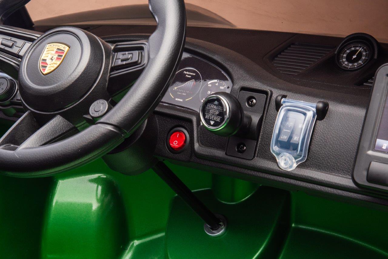 24V Porsche 911///GT3 , grote 2-zitter, Groen paint, Touchscreen Mp4 tv, 4WD, leder, eva (P911gr)