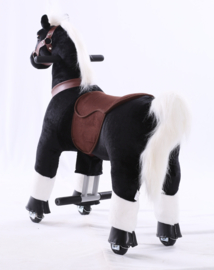 Kids-Horse "Grumpy"  zwart met witte bles en witte hoef, voor kids van 3-6 jaar.  (TB-2003S)