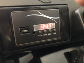 Toyota Hi-Lux zwart, BlueTooth, FM radio, 2 zitter, zwart , leder, 2.4ghz softstart,  (HL850zw)