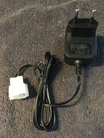 Oplader 6V met speciale stekker