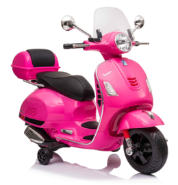 Vespa  GTS-S roze + windscherm en beautycase, 12V scooter, leder look zitting, softstart, Multimedia (VespaPK)