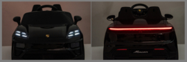 Porsche Macan Turbo, zwart paint, RC, BlueTooth, leder, eva (MacanZW))