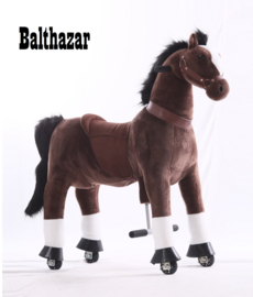 Kids-Horse "Balthazar"  bruin witte bles en hoef, voor kids van 3-6 jaar.  (TB-2009S)