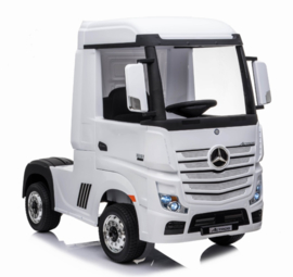 Mercedes Actros, wit, EVA,  Wide screen Multimedia, 4WD, FM radio, 2x12V7ah accu, leder, RC (ActrosWT)