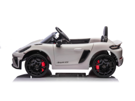 Porsche 718 Spyder RS, 12V, wit met RC en vele opties.(KC_pwt)