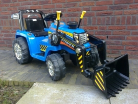 Tractor blauw 12V7ah met 2.4ghz softstart afstandsbediening  (ZP1005blue)