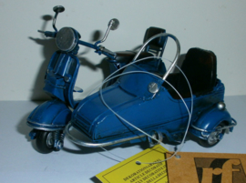 Miniature scooter met zijspaan blauw - 13  x 9  x 7 cm