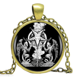 Glazen hanger met ketting Baphomet 12