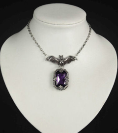 Restyle vleermuis ketting - Night Whisper - Purple Bat