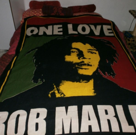 Een persoons bedsprei, wandkleed Bob Marley One Love - 120 x 200 cm