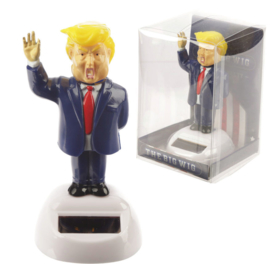 The President - Trump Solar Pal - 10 cm hoog