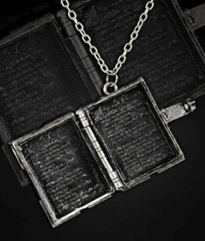 Restyle nekketting medaillion - Dark Poetry