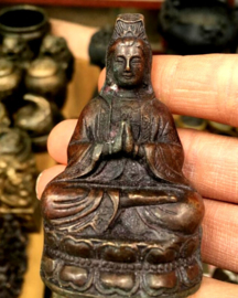 Quan Yin beeld messing 8 cm hoog