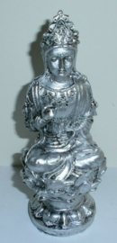 Zilverkleurige Quan Yin beeld - kunsthars - 16 cm hoog