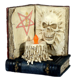 Beeld magisch boek met pentagram, doodskop en led kaars - 16 h x 19 b cm